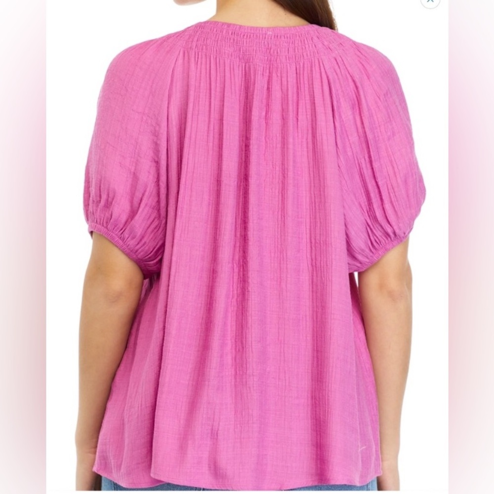 Wonderly Pink Button-Front Top - Picture 2 of 7